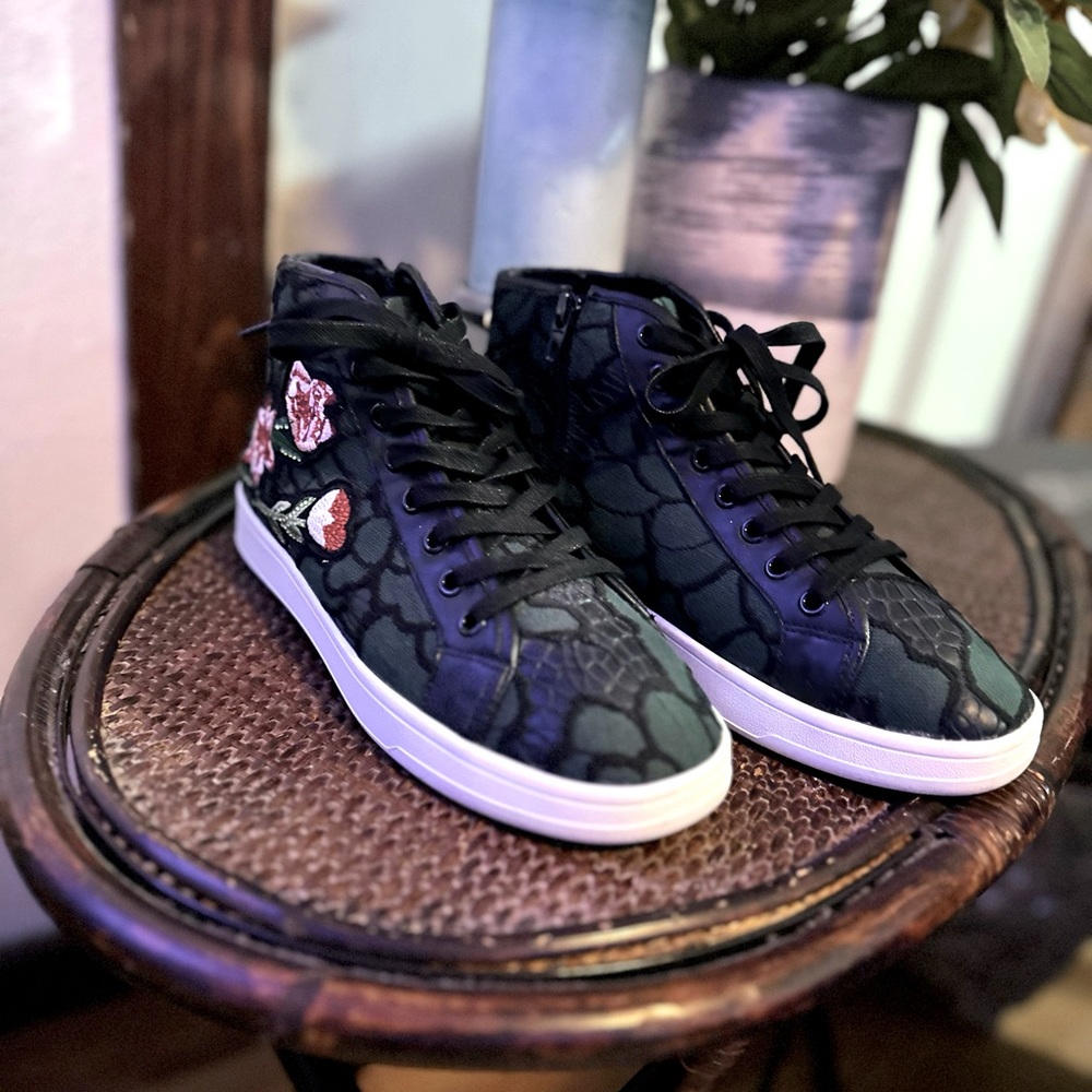 Steve Madden Allie Green Multi Embroidered Embellished High-Top Sneakers